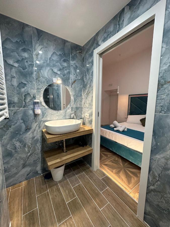 San Ferdinando Suite Room Napels Buitenkant foto