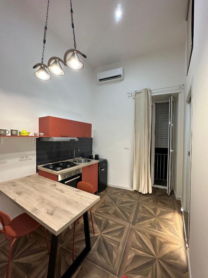 San Ferdinando Suite Room Napels Buitenkant foto