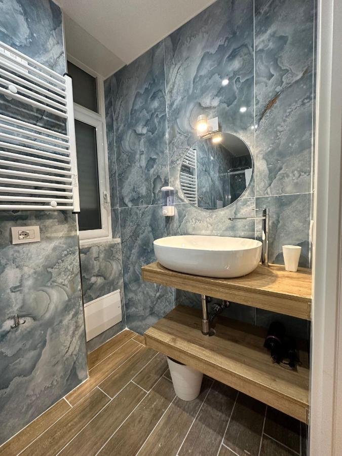 San Ferdinando Suite Room Napels Buitenkant foto