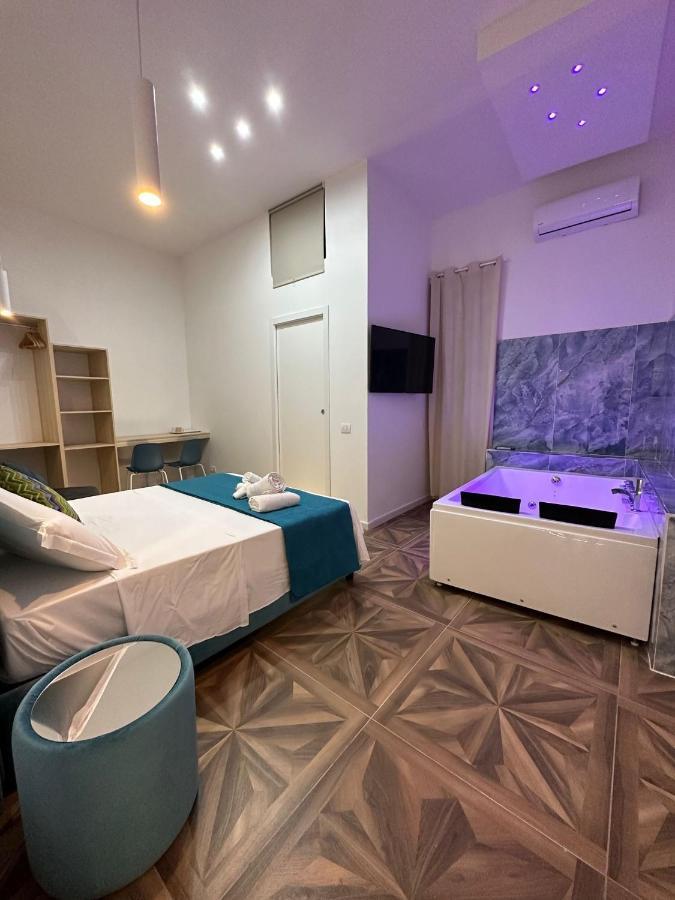 San Ferdinando Suite Room Napels Buitenkant foto